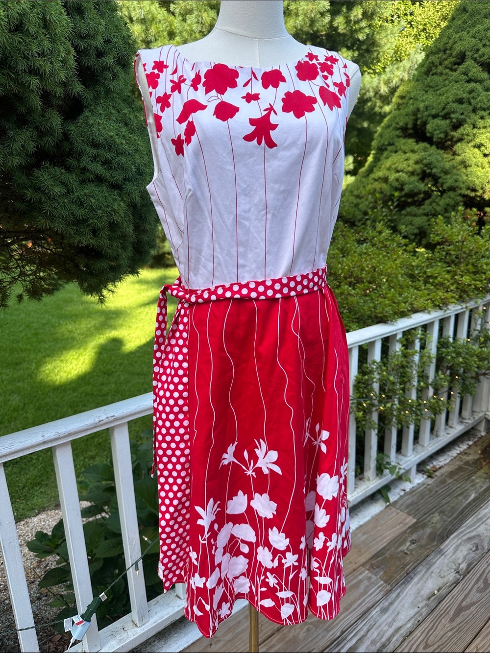 Spense Red & White Floral Sleeveless Dress with Polka Dot Sash size 8